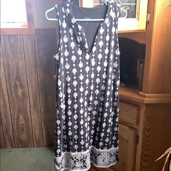 Lands' End Dresses & Skirts - Lands End  size small Black and White Sleeveless Dress EUC